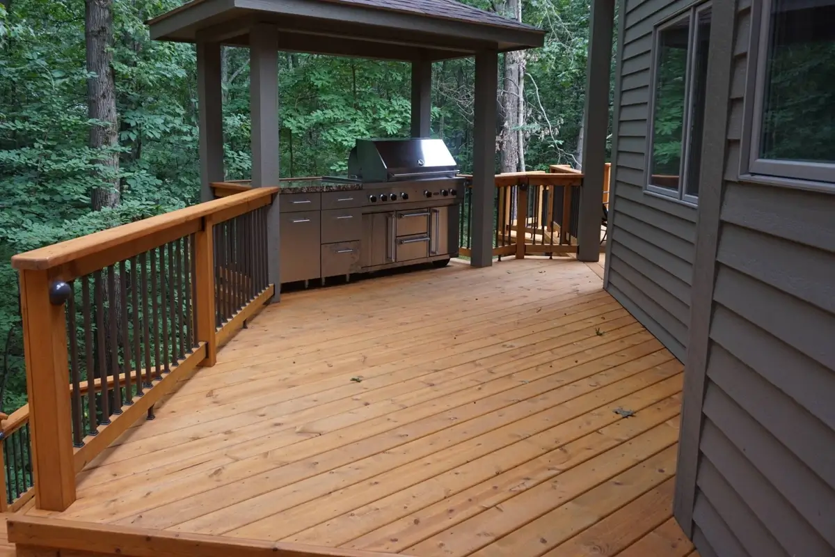 Decks photo 3