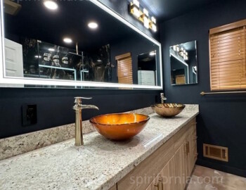 Kitchen photo 2